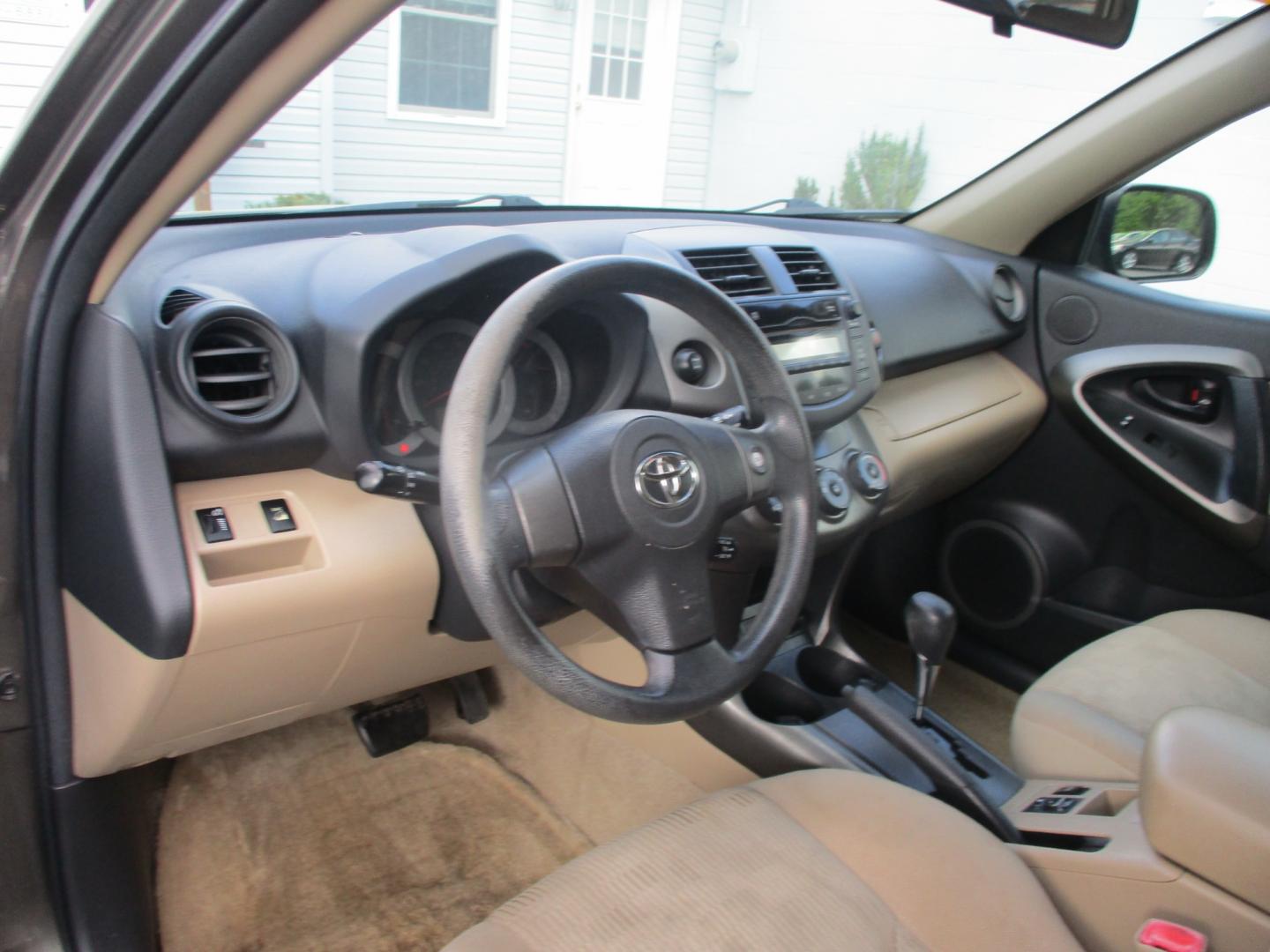 2011 GRAY /tan Toyota RAV4 Base I4 4WD with 3rd Row (2T3JF4DV5BW) with an 2.4L L4 DOHC 16V engine, 4-Speed Automatic transmission, located at 540a Delsea Drive, Sewell, NJ, 08080, (856) 589-6888, 39.752560, -75.111206 - Photo#11